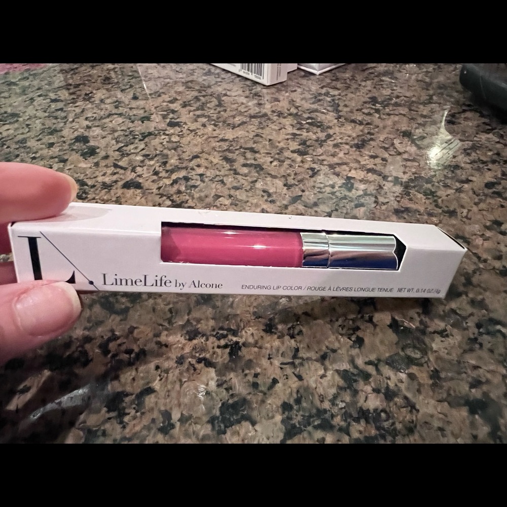 UNUSED LimeLife by Alcone Enduring Lip Color-Crème Brûlée